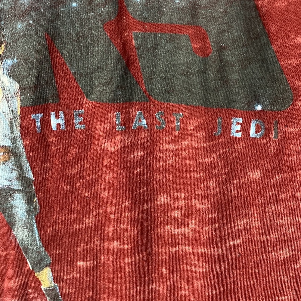 Star Wars TLJ Rey Tissue Tee - Picture 3 of 7